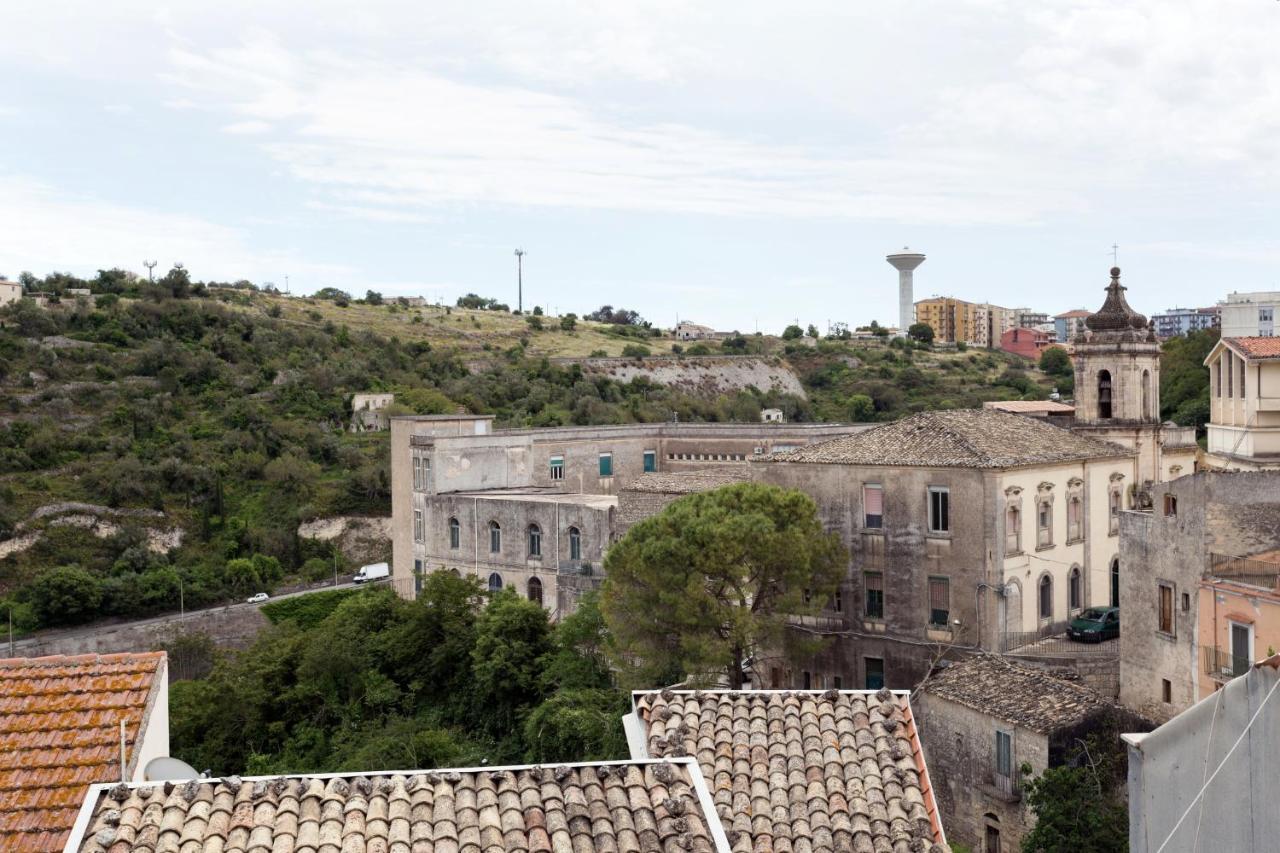 Appartamenti Centro Storico Ragusa Bagian luar foto