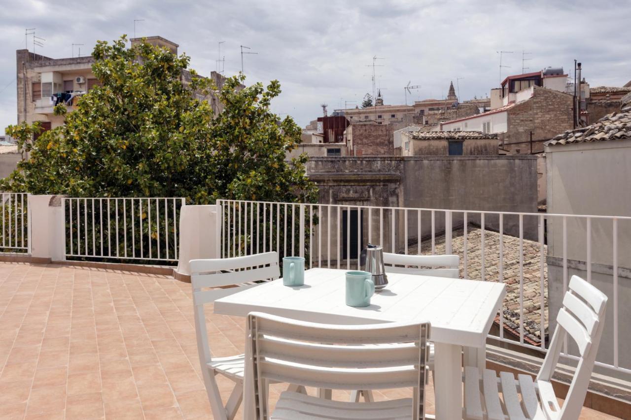 Appartamenti Centro Storico Ragusa Bagian luar foto