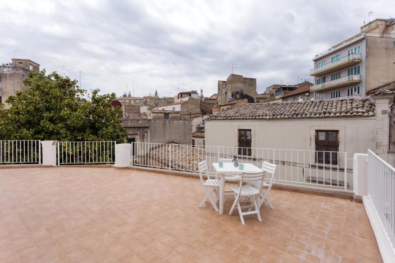 Appartamenti Centro Storico Ragusa Bagian luar foto